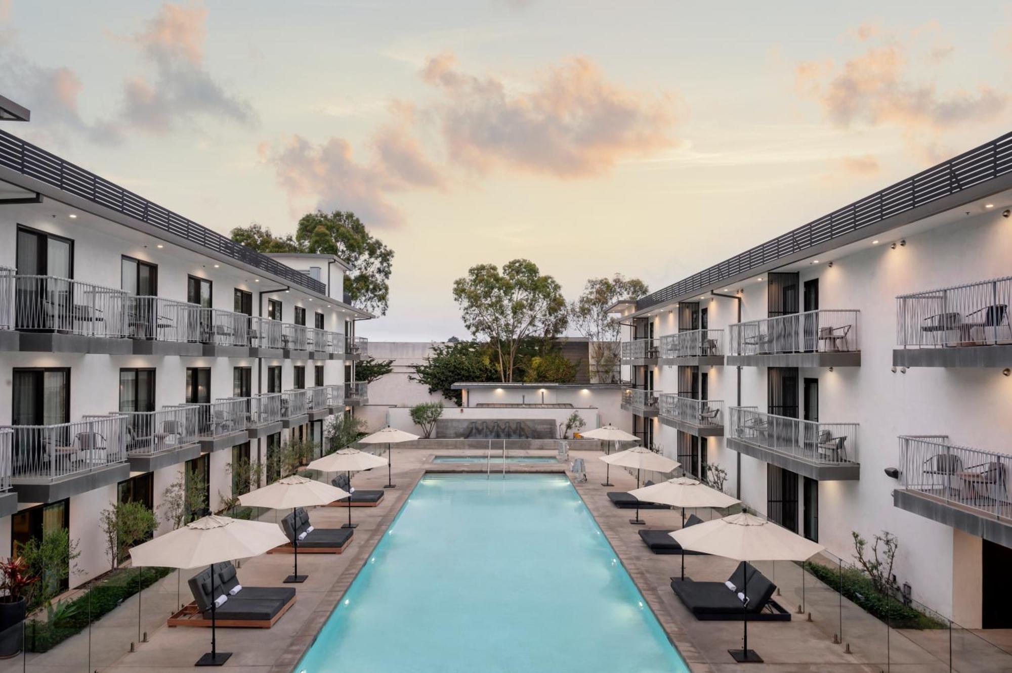 The Lum Hotel Los Angeles Stadium District Ингълуд Екстериор снимка